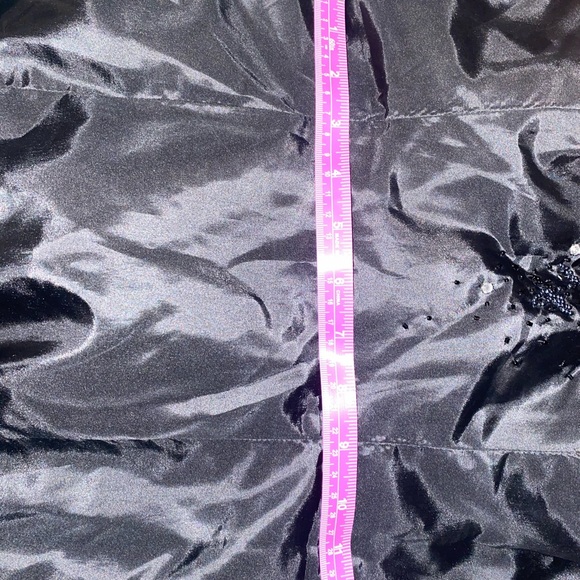 Black Beautiful Jovani mermaid gown - Picture 11 of 15